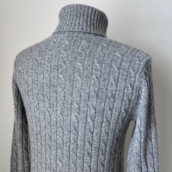 Magaschoni 100% Cashmere Gray Cable Knit Turtleneck Sweater Medium - Picture 13 of 15